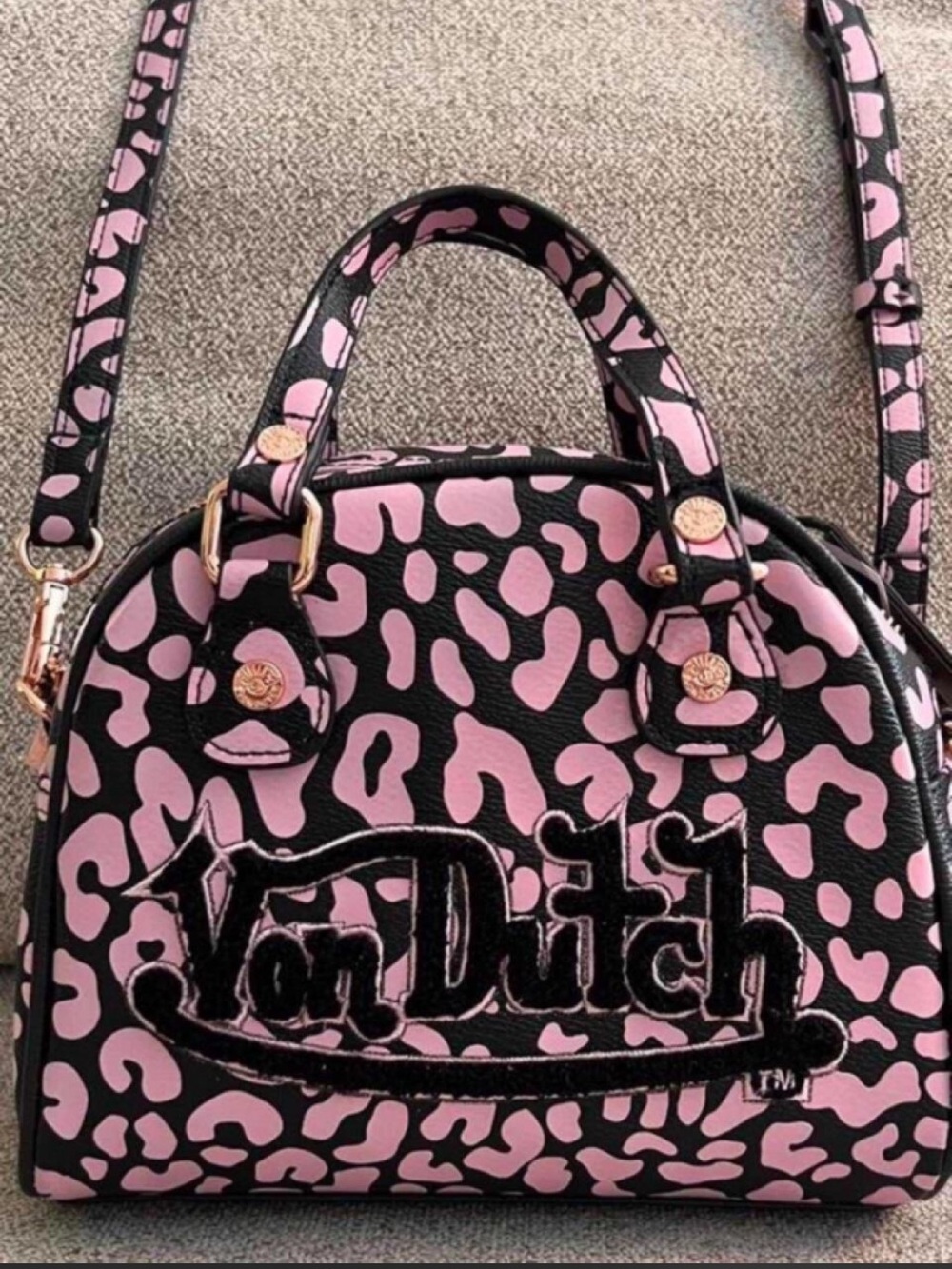 NWT Von Dutch 
Pink and black leopard bowling
